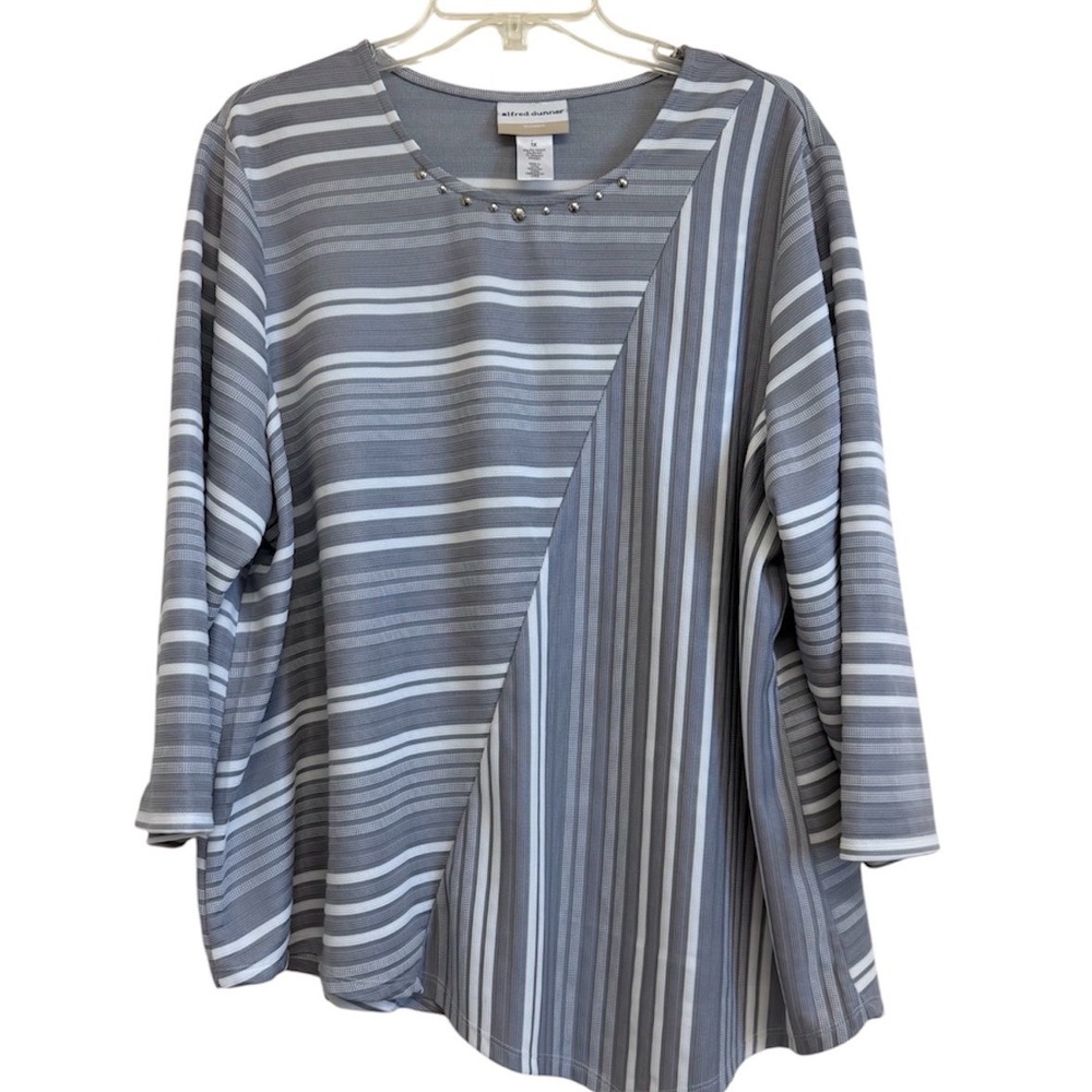 Alfred Dunner Woman Grey White Mixed Stripe Studded Neck Top 1X